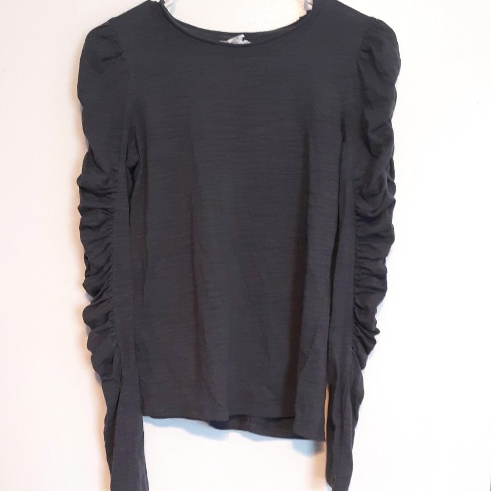 For The Republic Long Sleeved Rouched Top Gray XS